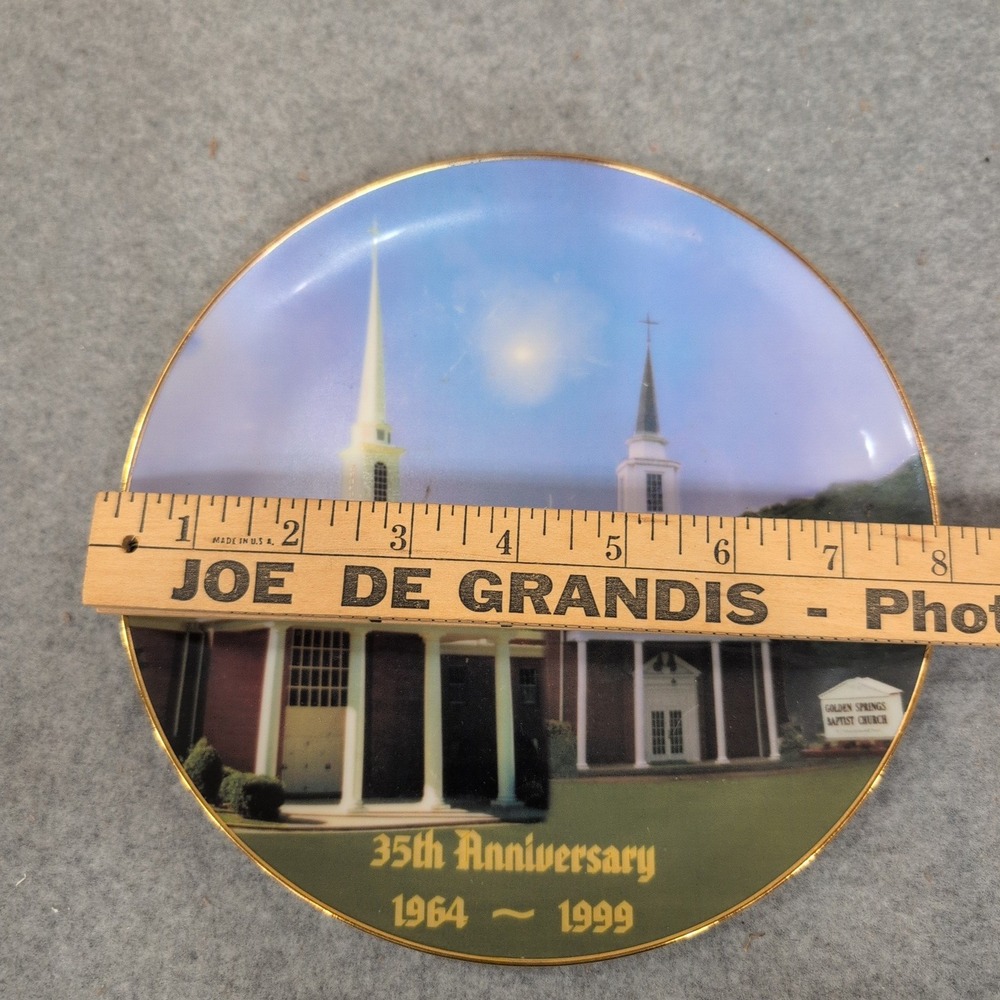 Golden Springs Baptist Church 35th Anniversary Porcelain Plate 1964-1999 Gold - Picture 2 of 3